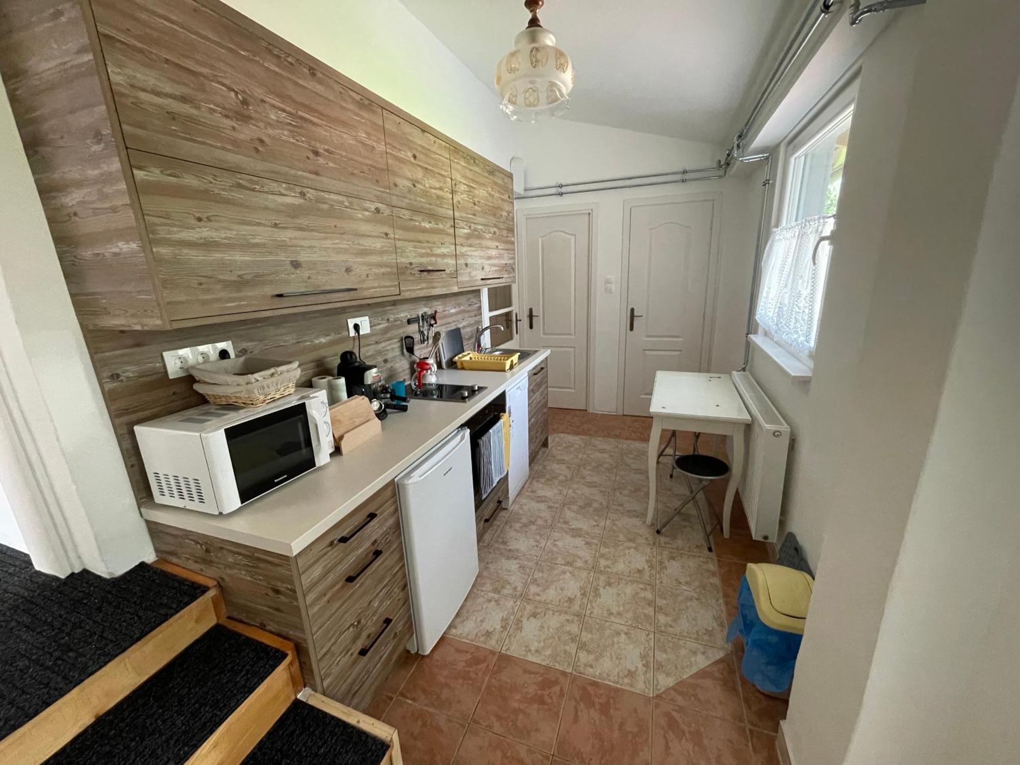 Hidlab Apartman Kimle Luaran gambar
